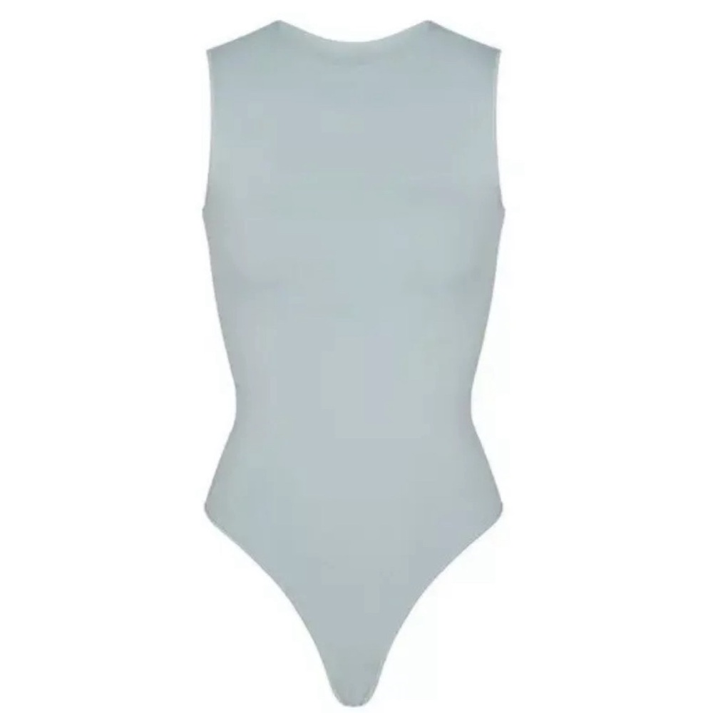 NWT SKIMS ESSENTIAL CREW NECK SLEEVELESS BODYSUIT Denim SZ XXS/XS